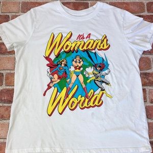 Justice League Woman’s tshirt